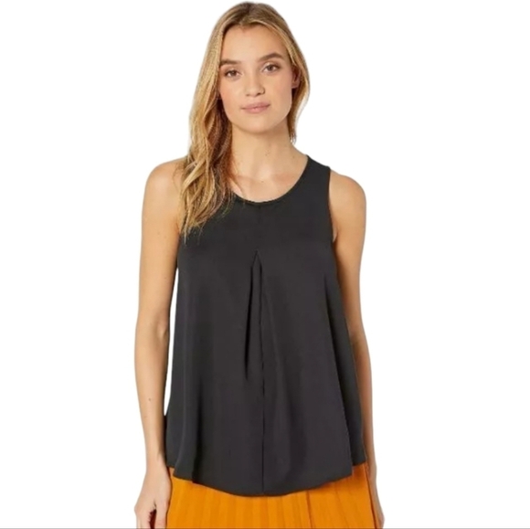 NWT BCBG Trapeze Black Chiffon Top Size Small - Picture 1 of 4